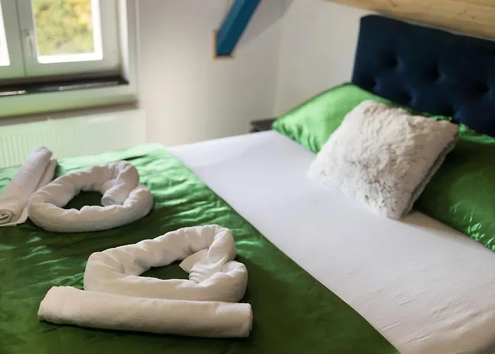 別荘 House Veles ヴルボヴスコ