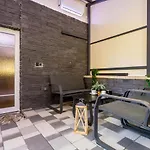 度假居 House Veles 弗尔博夫斯科